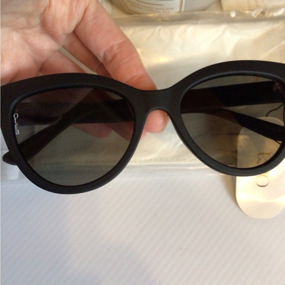 NEW! SALE The OTRA Lola cat eye matter rubber cat eye Sunnies - Picture 3 of 7